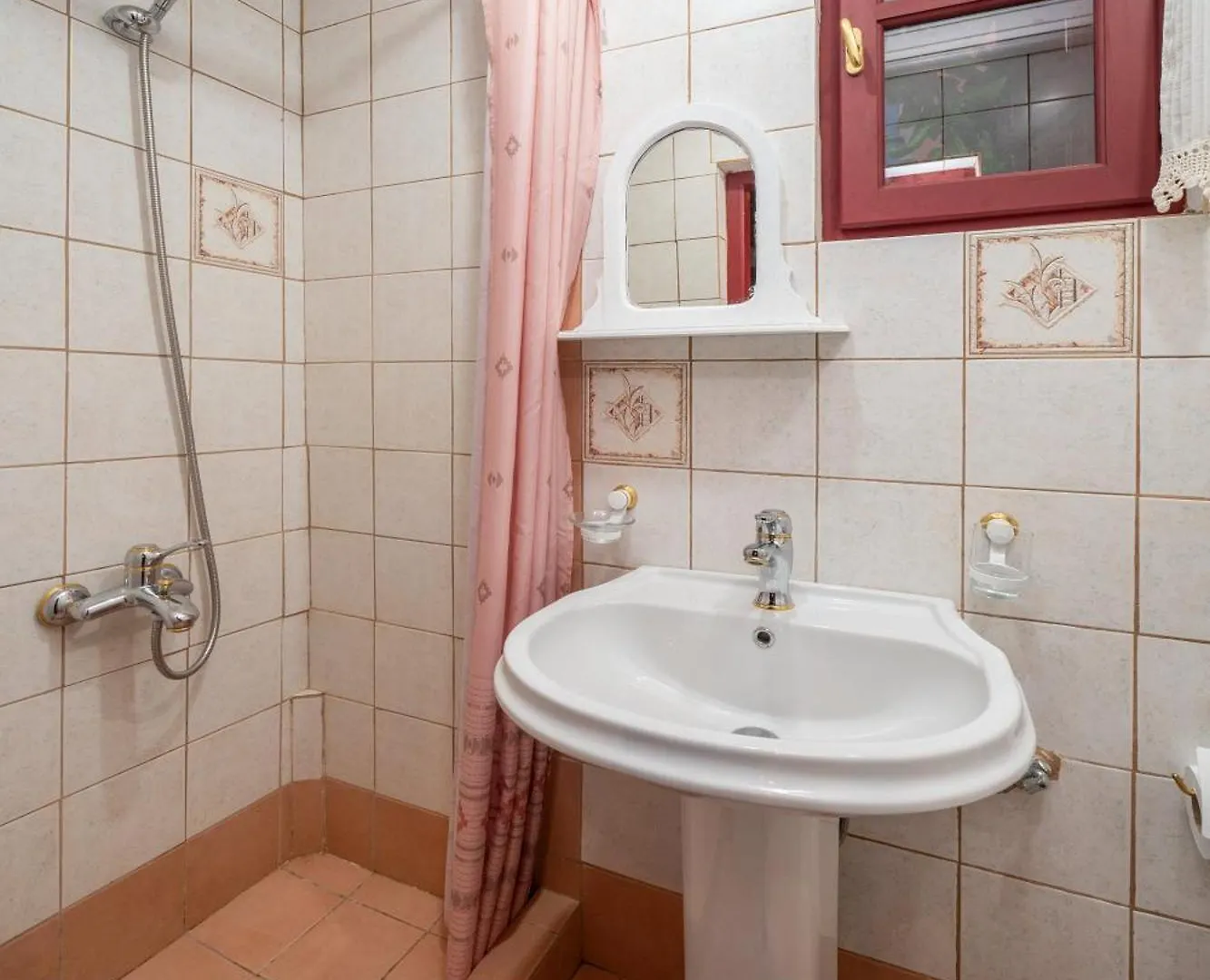 Holiday home Natalias Mansion Villa Evreti