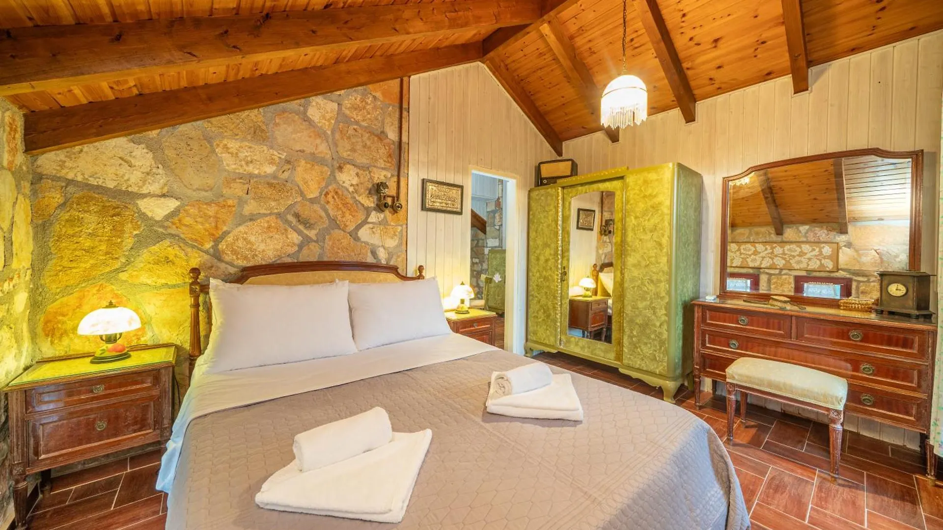 Natalias Mansion Villa Evreti Holiday home